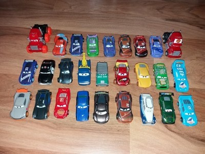 Disney Pixar Cars 27 Kunststoff Modelle 1:55