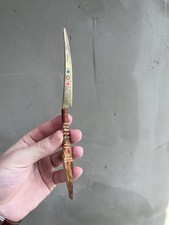 Daga vintage de latón y madera - Cuchillo decorativo artesanal con hoja grabada