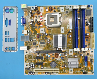 Asus IPIBL-LB Rev1.01 462797-001 DDR2 - mATX - Sockel 775 - mit I/O Shield#M2942