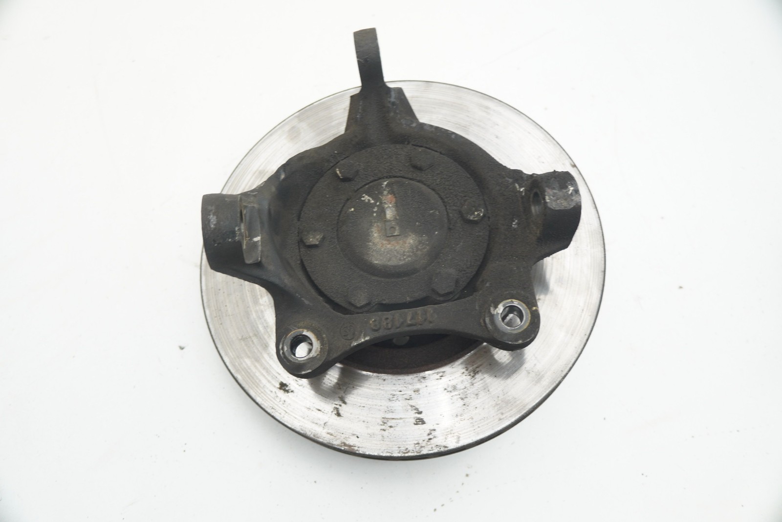 Front Left Spindle Knuckle Hub Wheel Brake Rotor 117188 OEM Ferrari Mondial 1985