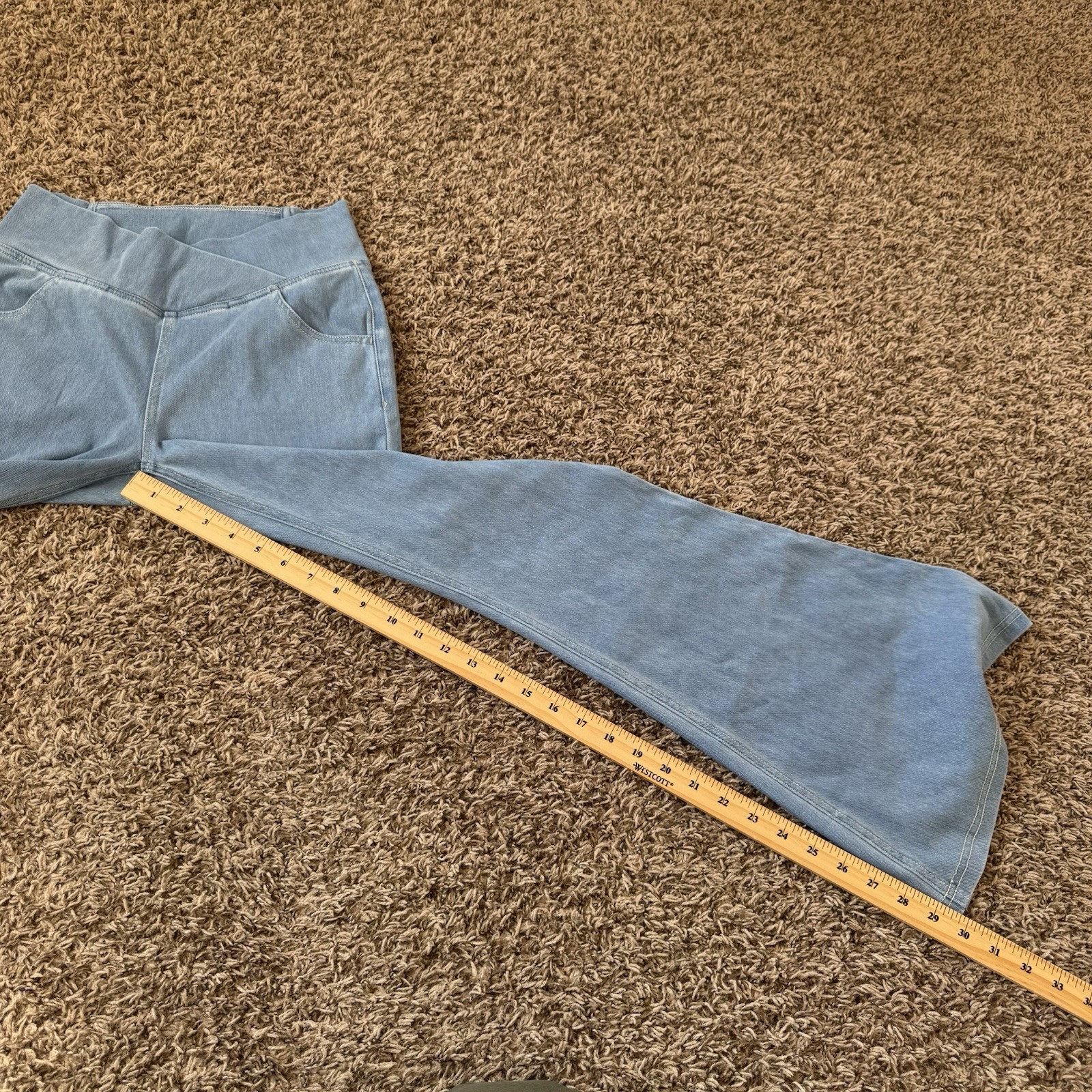 Halara Flex Mediumhigh waisted crossover pocket l… - image 9