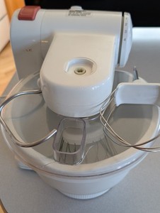 Bosch Compact Stand Mixer MUM 44 Wisk Dough Hook Beater Bowl Lid