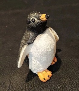 Vintage Stone Critters PENGUIN BABY Figurine SCB 048 1984
