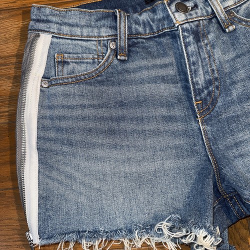 Hudson Womens Sz 24 Gemma Denim Shorts, Cutoff, WMR6008DVA, Zipper Sides, 3" - Picture 5 of 10