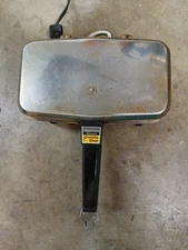 Vitantonio Pizzelle Chef 300 Italian Cookie Maker.  879