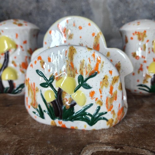 vtg c1970 Merry Mushroom s & p shakers & napkin holder hand painted Arnel's mold - Picture 4 of 10