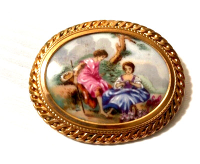 Signed Jacques Essel Vintage Limoges Brooch Made In France Romantic Couple Scene