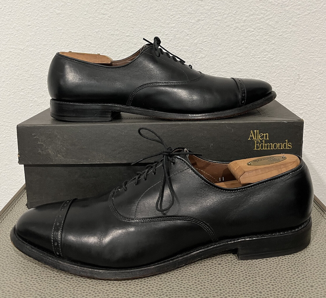 Allen Edmonds Fifth Avenue Black Leather Cap Toe Oxfords  display picture 1