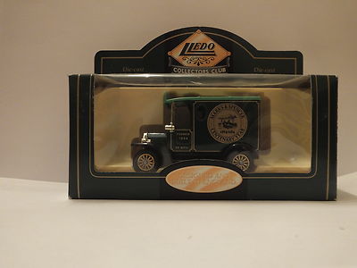 LLEDO DG6 025 MODEL  T  FORD VAN   MARKS & SPENCER CENTENARY YEAR 1884-1984 #23