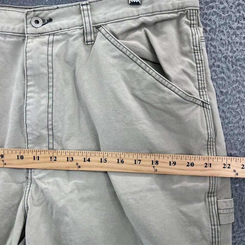Vintage GAP Carpenter Shorts Mens Size 38 Beige Workwear Industry Standard - Image 4 of 4