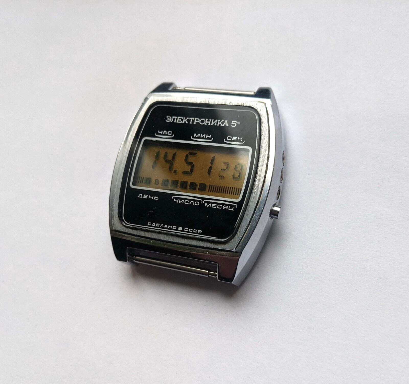 Soviet watch ELECTRONICS-5 LCD Digital vintage qu… - image 4