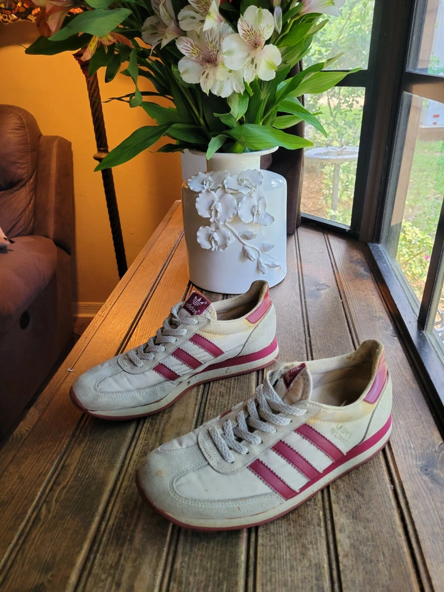 RARE! Vintage ADIDAS Ladys Reliance Running Tennis Sneakers SHOES Red 3  Stripe