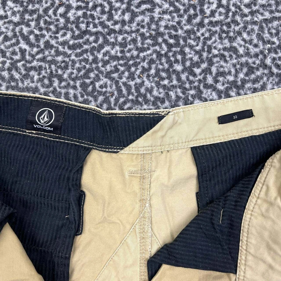 Volcom Cargo Shorts Men 33 Beige Chino Outdoor Pockets Adult - Image 3 of 4