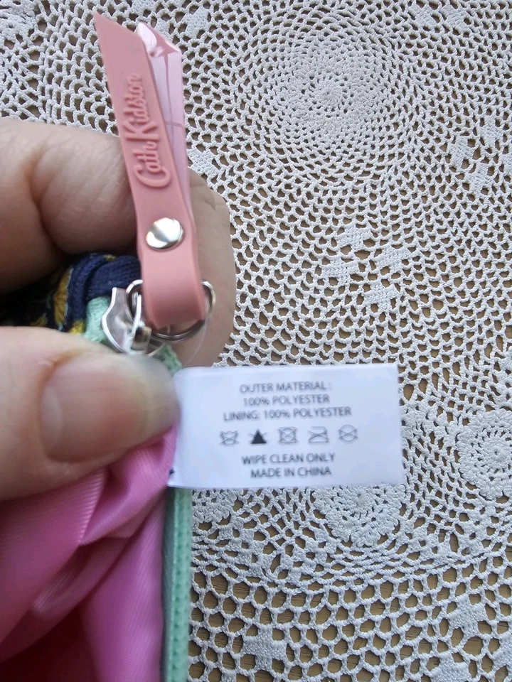 Cath Kidston 神奇 Woodland Voyage 旅行化妆包 — 第 4/4 张图片