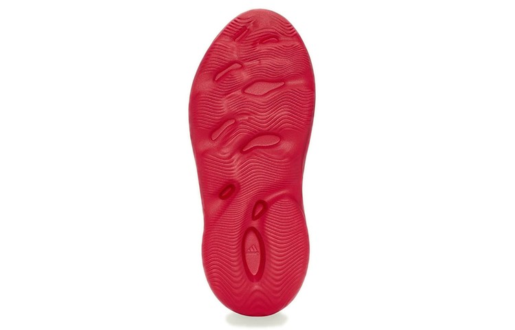 adidas フォームランナー　FORM RNNR 8US adidas アディダス YEEZY FOAM RUNNER イージー フォーム
