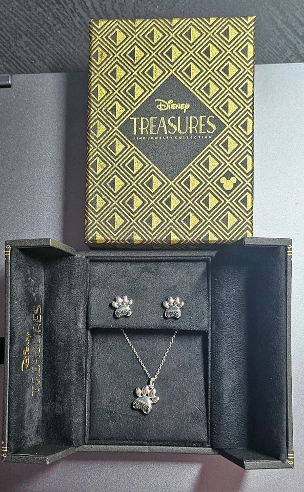 Juego de collar de diamantes negros 101 dálmatas joyería fina tesoros de Disney Foto 2 de 4