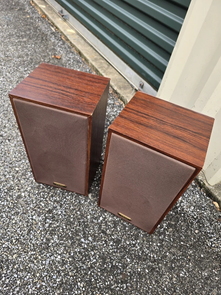 Vintage TEAC 20W 6 OHM Estante Grão de Madeira ESTANTE HOME Alto-falante JAPÃO - 2 peças. - Imagem 2 de 4