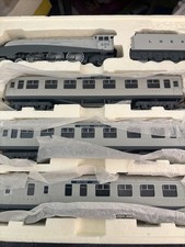 Hornby R2278M The Silver Jubilee Pack OO Gauge 