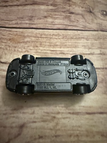 Hot Wheels lose Audi RS 5 Coupe (schwarze Version) 2018 - Bild 3 von 7