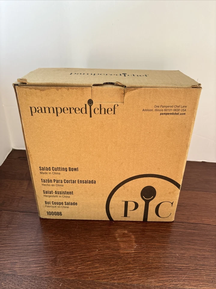 Pampered Chef Salad Cutting Bowl 100086 New in Box - Image 3 of 4
