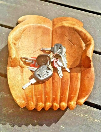 ATEMBERAUBENDE HANDGESCHNITZTE HANDSCHALE (OBSTSCHALE / SCHLÜSSEL) - ZUCKERHOLZ - Bild 6 von 6