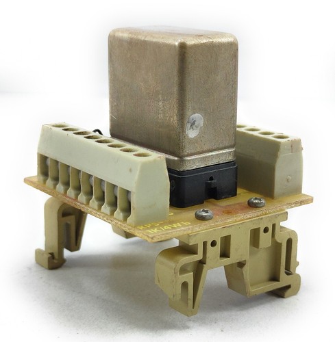 Lutze 1K/4Wb Siemens V23162 B0721-B110 Relay Module Interface - Picture 18 of 20