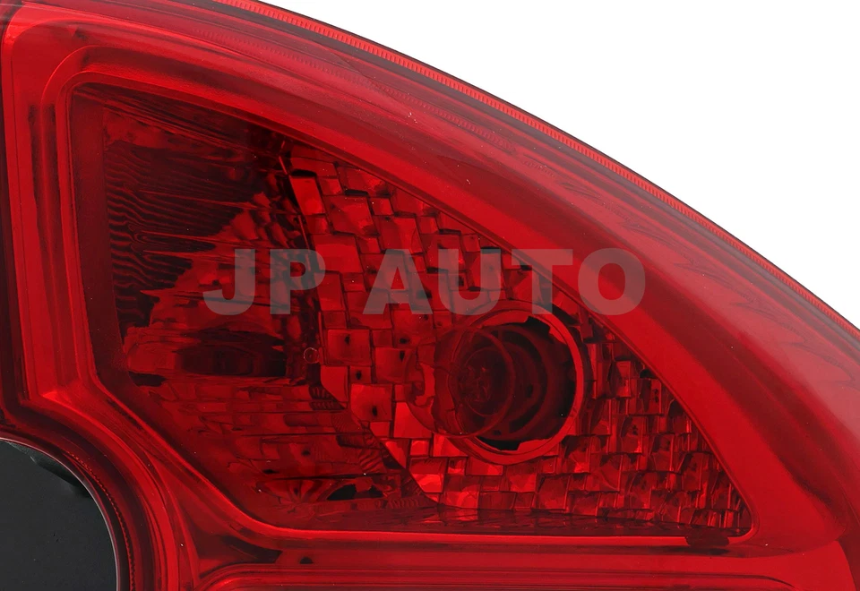 Luz trasera lado pasajero para Kia Rondo 2007-2008 Foto 2 de 4