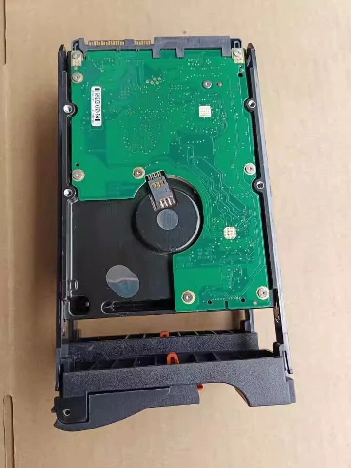 EMC 450GB 005048877 005048957 005050913 15K RPM SAS Internal Hard Disk Drive - Image 4 of 4