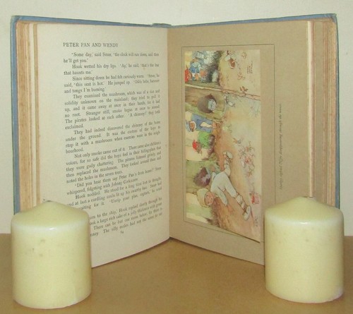 J M Barrie - Peter Pan and Wendy (Mabel Lucie Attwell) - 1st (First Edition) - Imagen 6 de 8