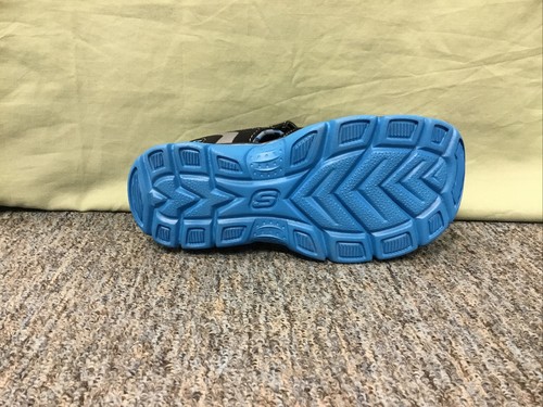 New Boys Skechers 92189 Relix Trophix Black & Blue Fisherman Sandals Size 6 - Picture 6 of 6