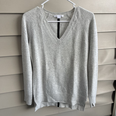 Duffy Gray Black 100% Cashmere V-neck Hi-low Hem Sweater XS Relaxed Quite  Luxury