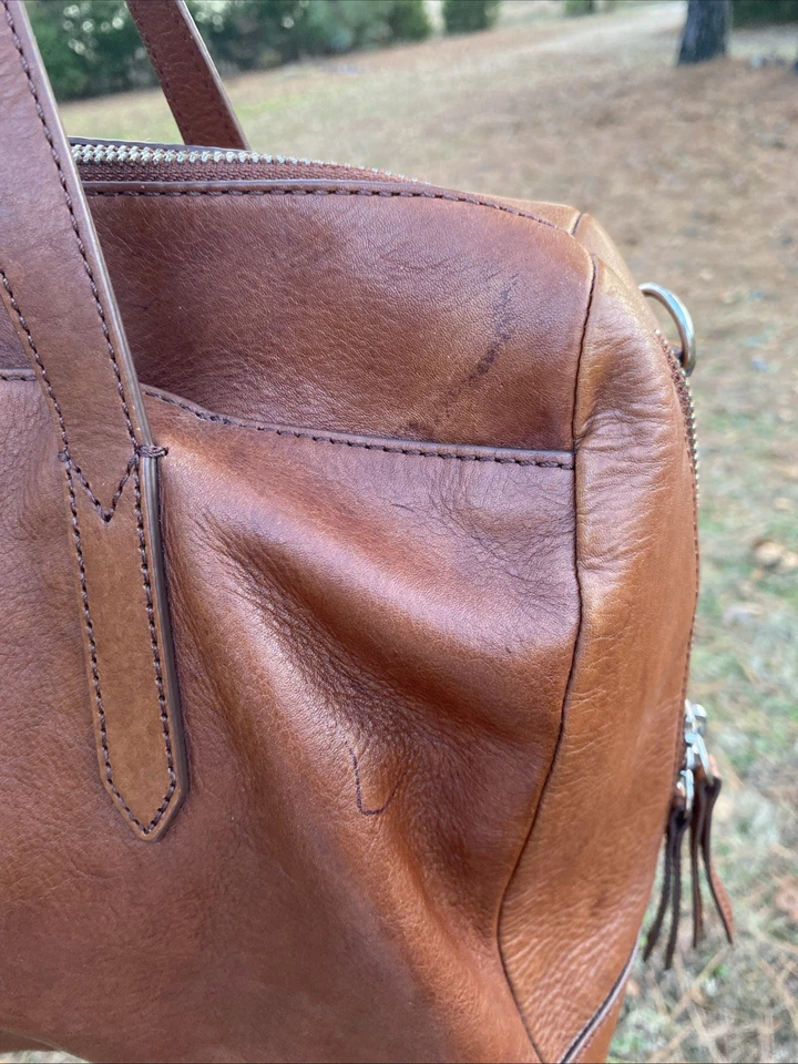 BOLSO DE CUERO MARRÓN CON CARTERA FOSSIL SYDNEY SATCHEL Foto 3 de 4