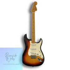 Guitare Fender Mexico 2000 Classic 70s Stratocaster Sunburst uniquement
