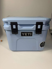 YETI Roadie 15 Hard Cooler Big Sky Blue Limited Retired Color - NO STRAP
