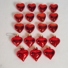 19 Christmas Tree Ornaments Valentines Day Shiny Red Hearts Plain  Capped
