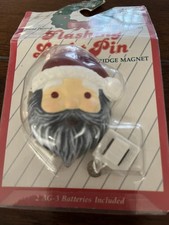 Vintage Santa Claus Flashing Light Pin / Fridge Magnet / Ornament NOS 1990