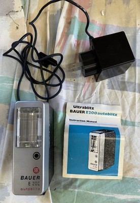 Vintage German Ultrablitz Bauer E200 Autoblitz Camera Flash w/ Cord & Manual