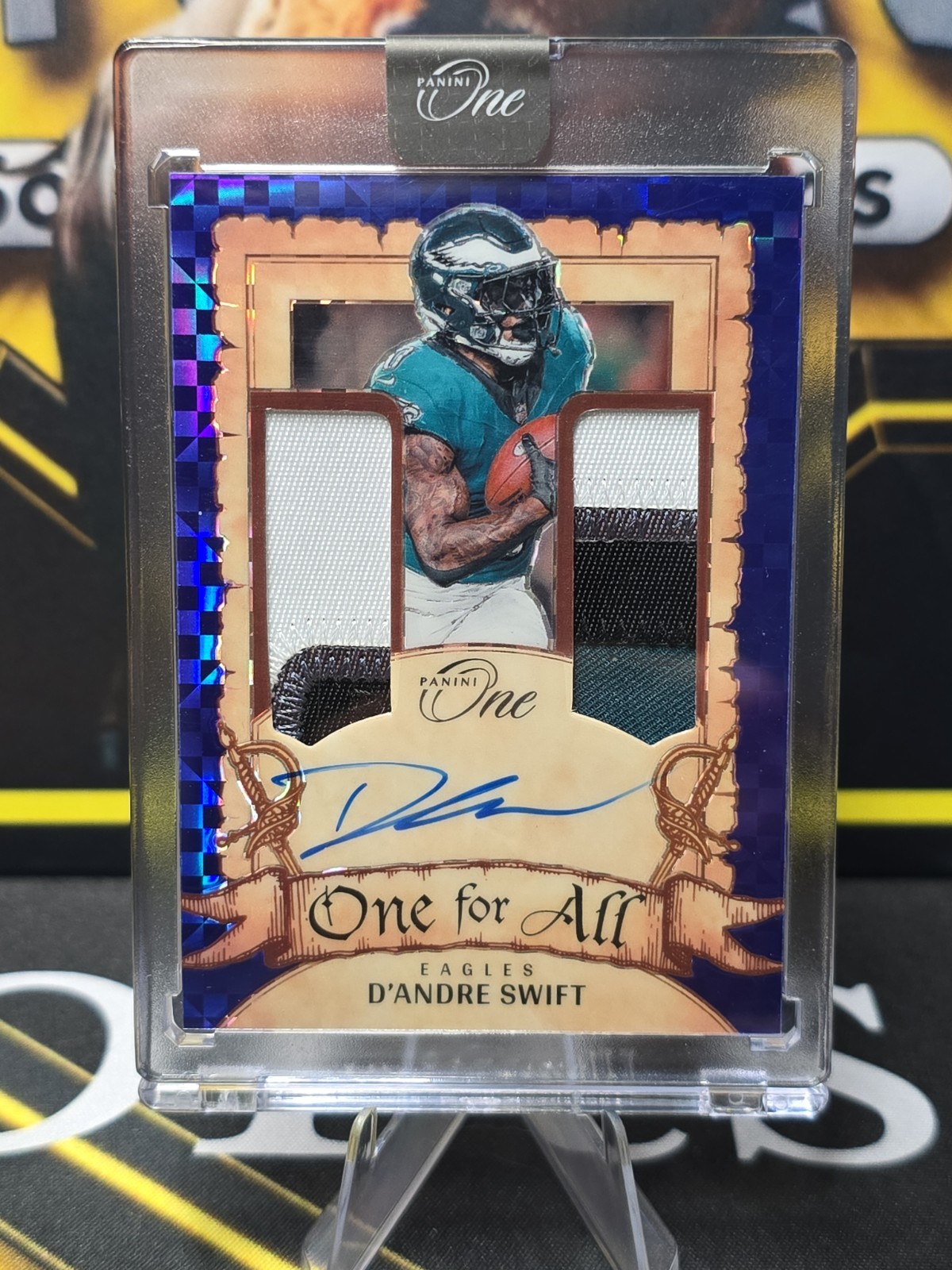 2023 Panini One - One For All Autographs D'Andre Swift #345 Blue /75 (AU, MEM)