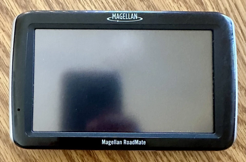 Magellan Roadmate 3120-MU 4.7 Inch Touch Screen GPS Navigation Works! - Image 2 of 4