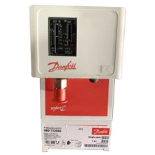 1pc New Danfoss Pressure switch KP2 060-112066