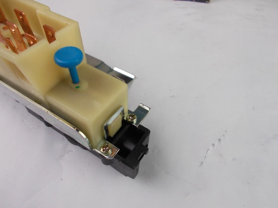 Interruptor de ignição BWD CS260 serve; Chevrolet Beretta & Corsica 91-96' - Imagem 3 de 4