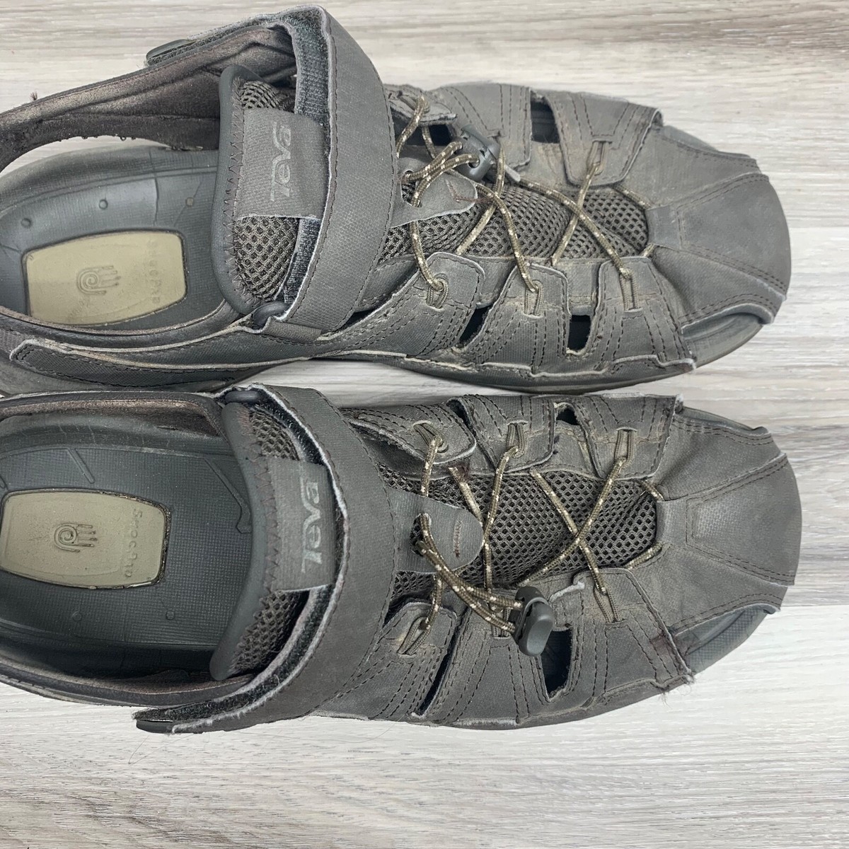 Teva Sandals Mens Size 11 Fisherman Sport Walking Hiking 