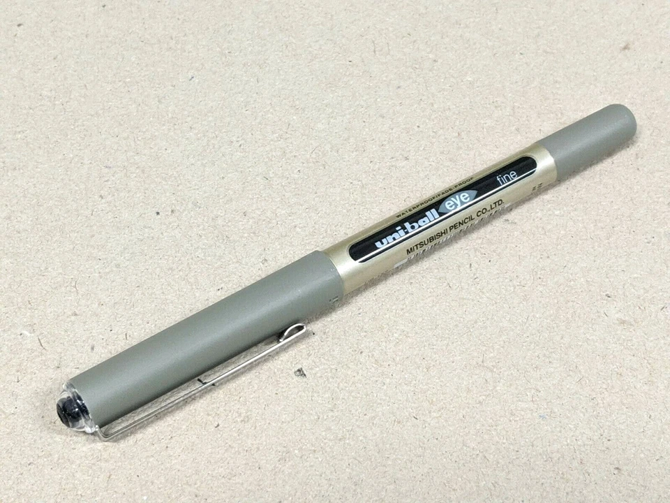 4 x Uni-ball Eye Pigment Ink Roller Ball Pen Black 0.7mm Fine UB-157 - image 3 of 4