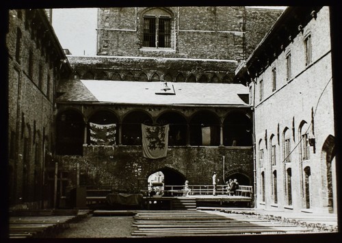 VINTAGE Magic Lantern Slide BRUGES HALLE COURT C1950 PHOTO BELGIUM VINTAGE