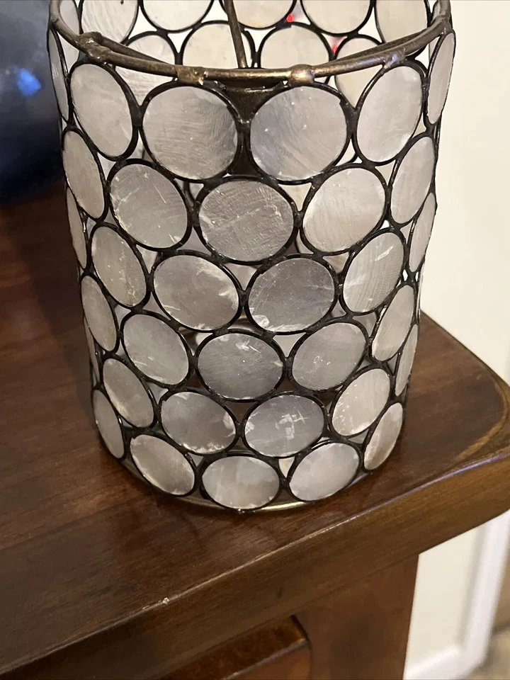 Currey and Company Drop Shade Foto 2 de 4