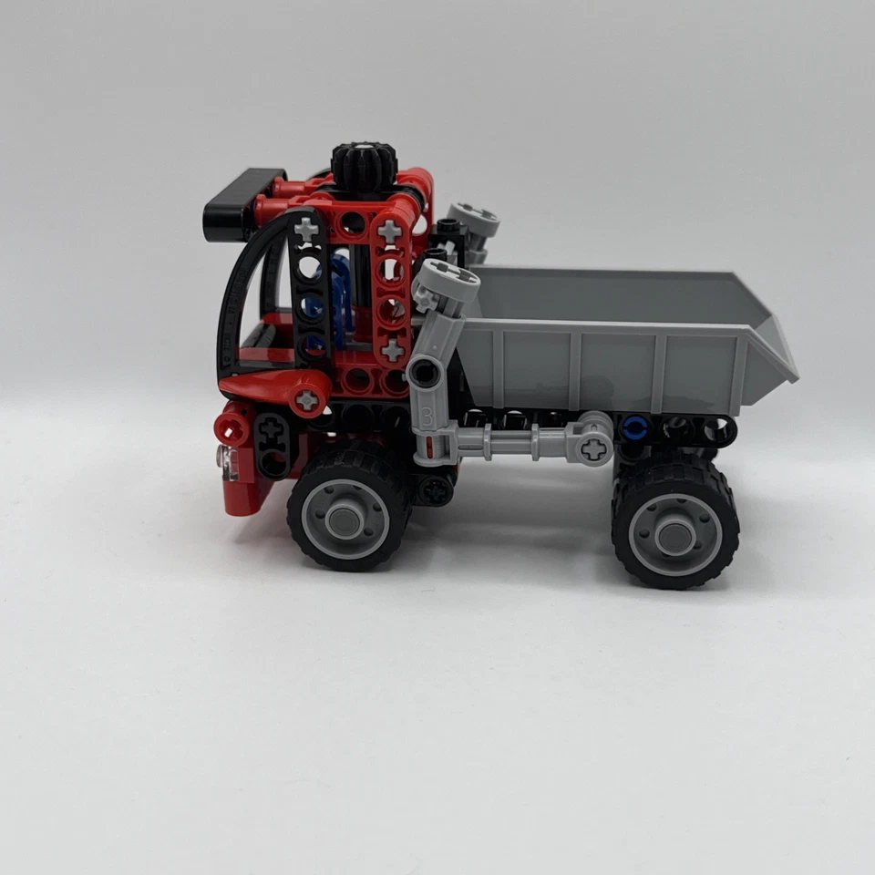 LEGO Technic 8065 Mini Container Truck, photo 4 of 5