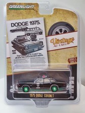 Green Light 1:64 1975 Dodge Coronet State Police Car Green Edition