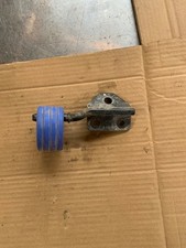 2015 - 2024 FORD EDGE EXHAUST MUFFLER PIPE RESONATOR RIGHT HANGER W/ BRACKET OEM