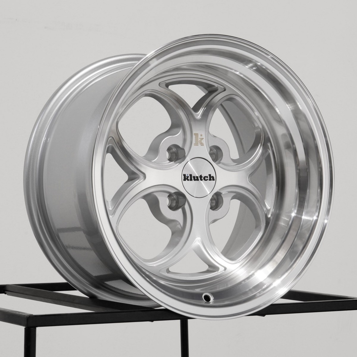 One 15x8.5 Klutch SL2 4x100 17 Silver Machined Lip Wheel Rim 73.1