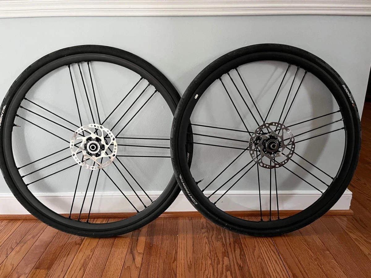Paire de Roues Shamal Carbon Disc - CAMPAGNOLO - 88000 - Troc Vélo